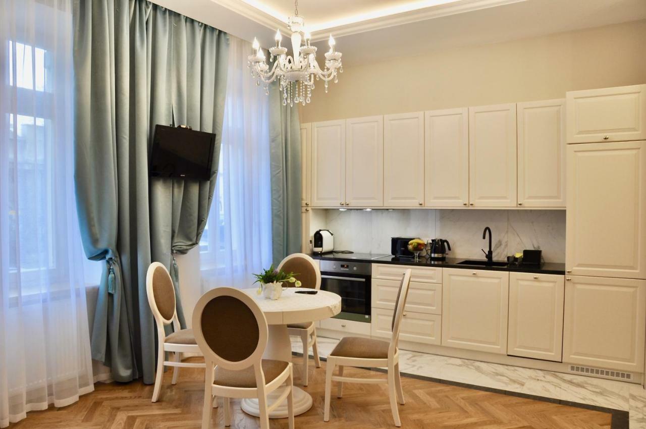 Tresor Barska Apartments Краков Экстерьер фото